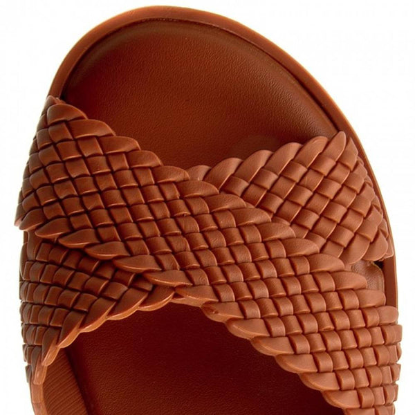 Melissa Hotness + Salinas Wedge Sandal