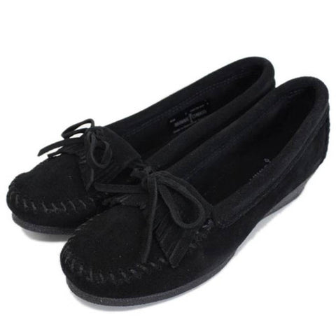 Minnetonka Double Stud Black Moccasins