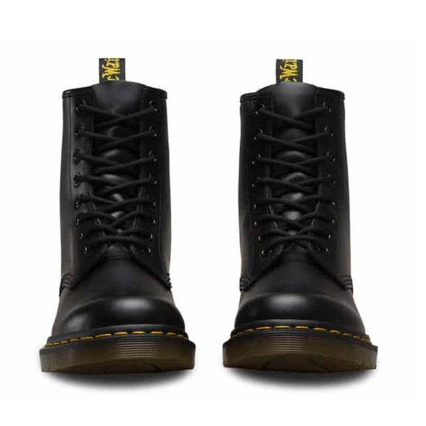Dr.Martens 1460w Originals Eight-Eye Lace-up Boot for Men and Women Black