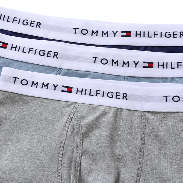 Tommy Hilfiger Men's Underwear Cotton Classics 3-Pack Boxer Brief, Black,  Small at  Men's Clothing store