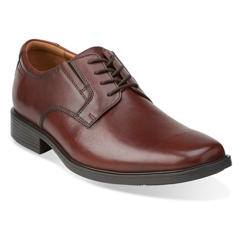 Clarks Tilden Plain Plain Toe Leather Oxford