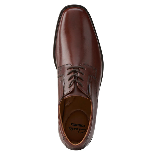 Clarks Tilden Plain Plain Toe Leather Oxford