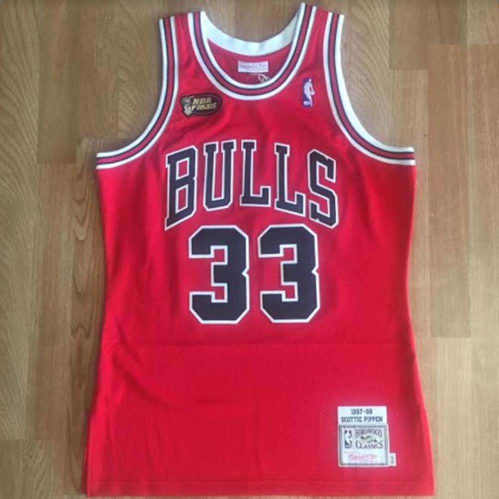 mitchell and ness pippen jersey