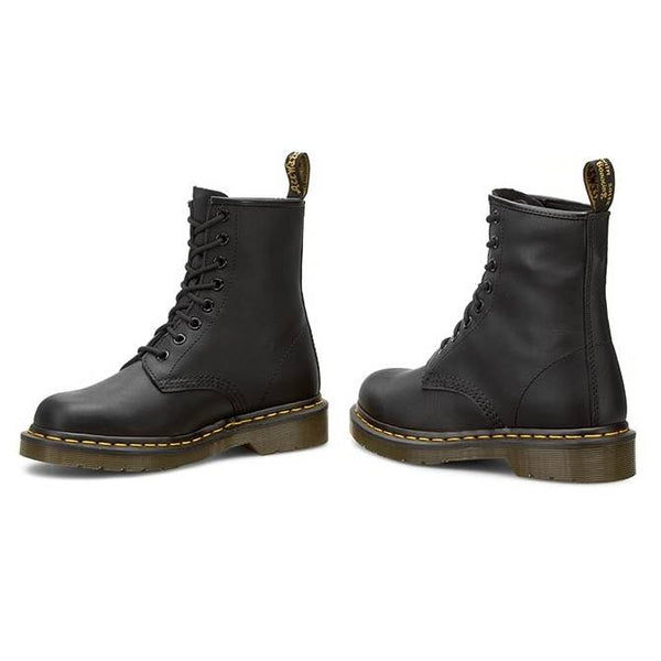 Dr.Martens 1460 Silhouette Greasy Leather Unisex Black